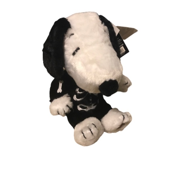 musical snoopy stuffed animal